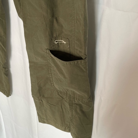 Columbia/ Women's Olive Green Drawstring Capris Crop Pants - Picture 2 of 13